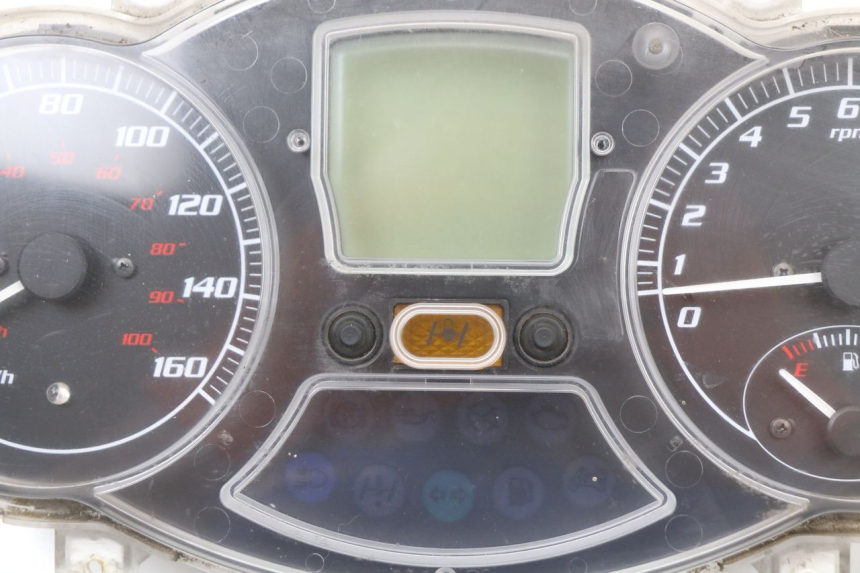 photo de TACHOMETER PIAGGIO MP3 125 (2006 - 2014)