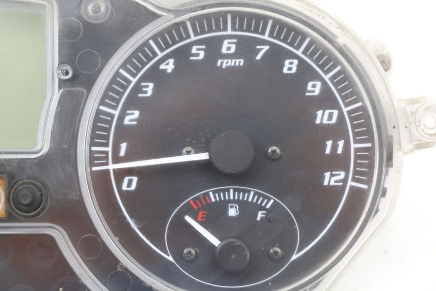 photo de TACHOMETER PIAGGIO MP3 125 (2006 - 2014)