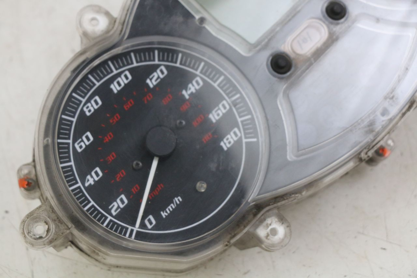 photo de TACHOMETER PIAGGIO MP3 LT 400 (2007 - 2012)