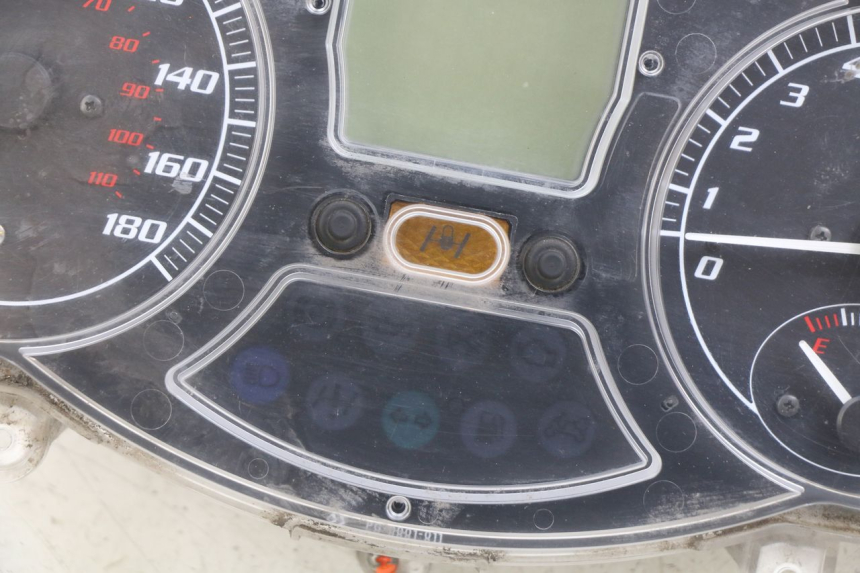 photo de TACHOMETER PIAGGIO MP3 LT 400 (2007 - 2012)