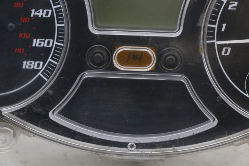 photo de TACHOMETER PIAGGIO MP3 LT 400 (2007 - 2012)