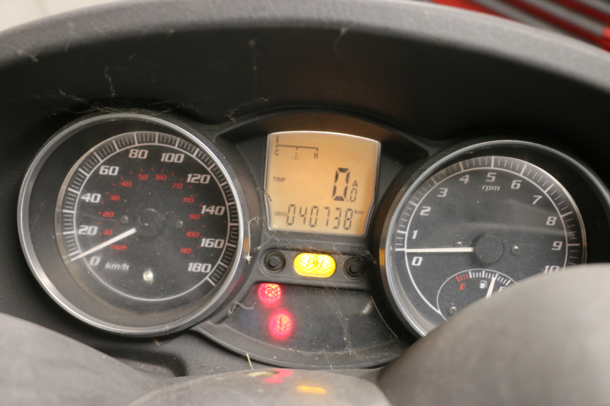 photo de TACHOMETER PIAGGIO MP3 LT 400 (2007 - 2012)