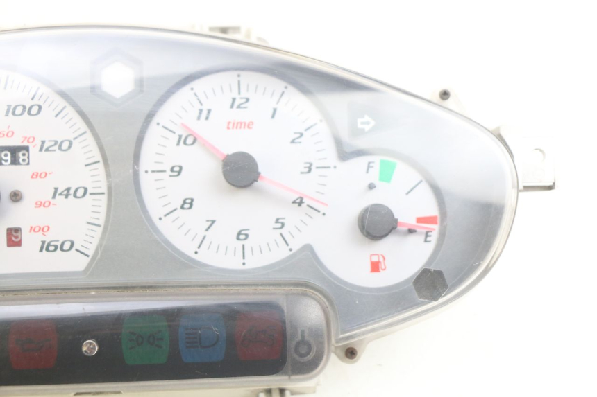 photo de TACHOMETER PIAGGIO X8 125 (2004 - 2007)