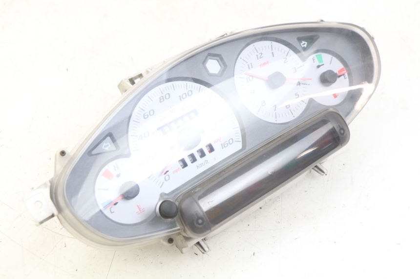 photo de TACHOMETER PIAGGIO X8 125 (2004 - 2007)