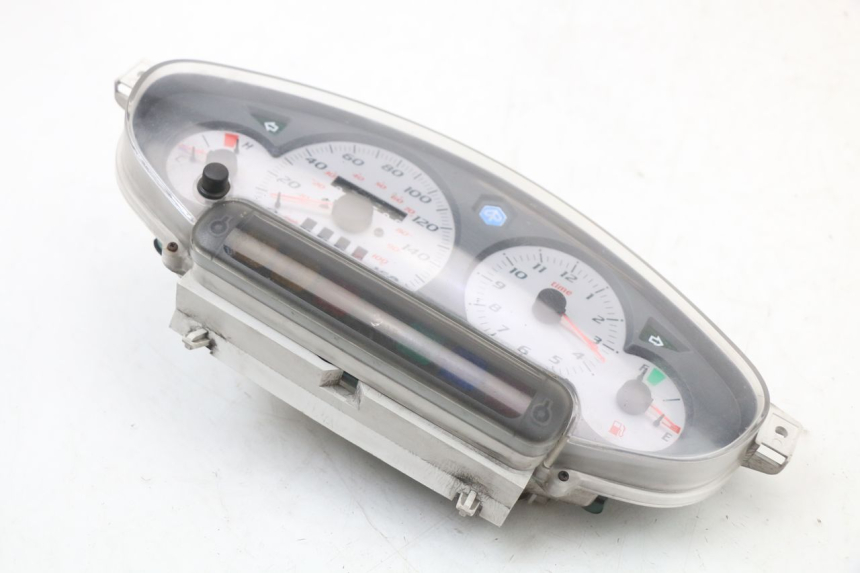 photo de TACHOMETER PIAGGIO X8 125 (2004 - 2007)