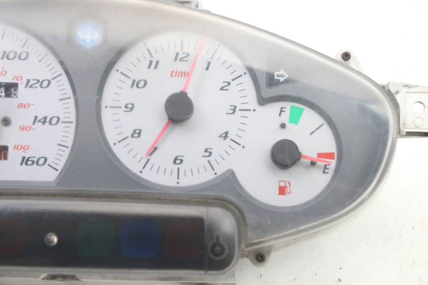 photo de TACHOMETER PIAGGIO X8 125 (2004 - 2007)