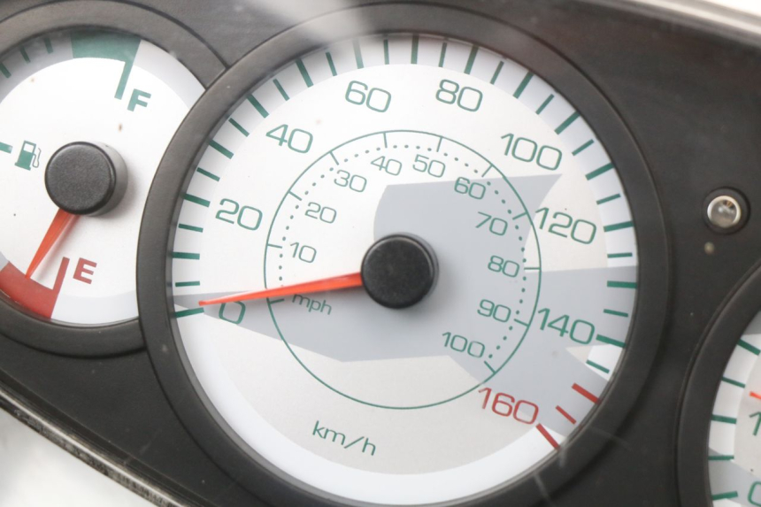 photo de TACHOMETER PIAGGIO X9 125 (2000 - 2003)