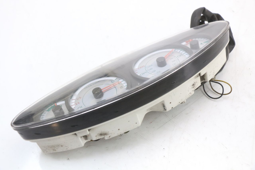 photo de TACHOMETER PIAGGIO X9 125 (2000 - 2003)