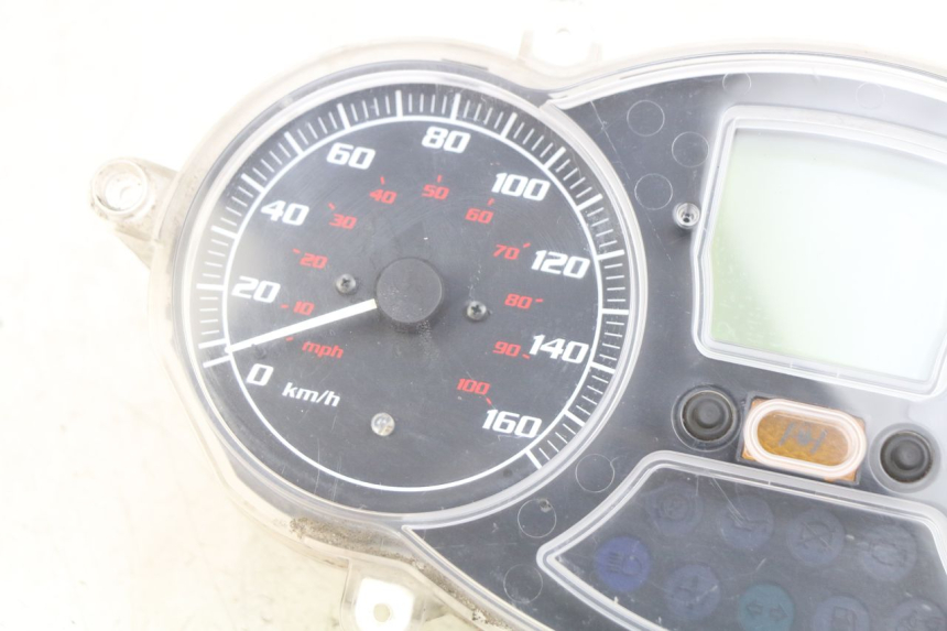 photo de TACHOMETER PIAGGIO XEVO - X EVO 125 (2007 - 2016)