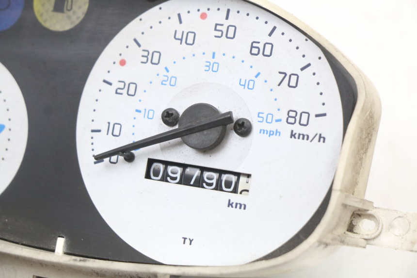 photo de TACHOMETER PIAGGIO ZIP 2T 50 (2009 - 2019)