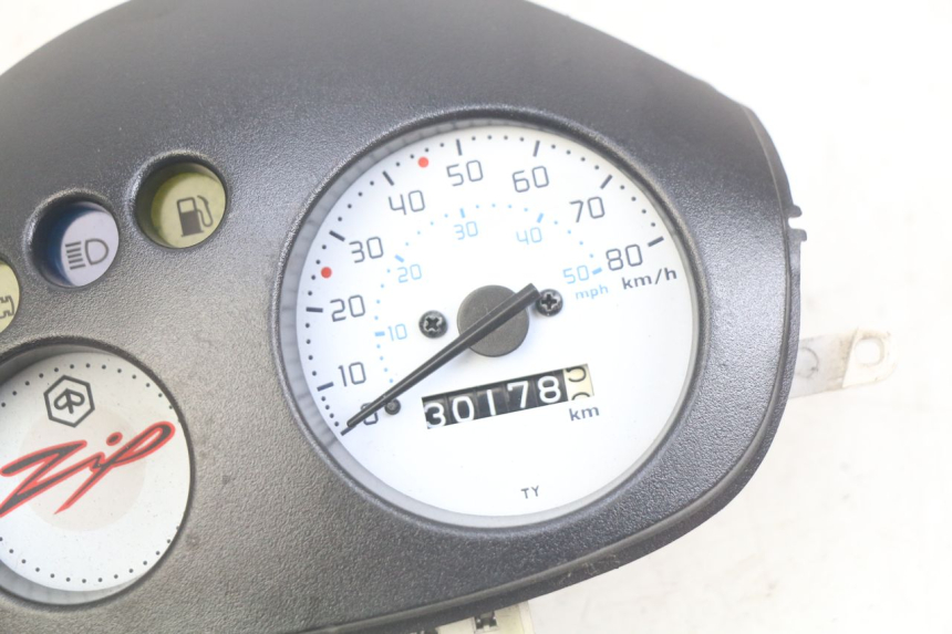 photo de TACHOMETER PIAGGIO ZIP 4T 50 (2018 - 2020)