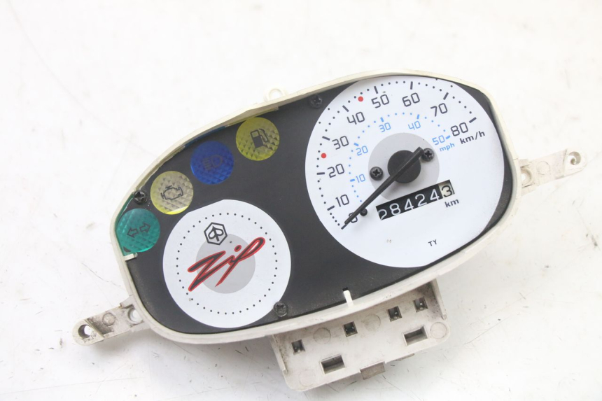 photo de TACHOMETER PIAGGIO ZIP 4T 50 (2018 - 2020)