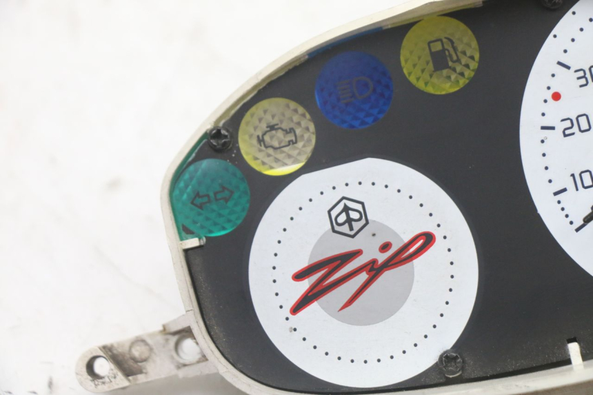 photo de TACHOMETER PIAGGIO ZIP 4T 50 (2018 - 2020)