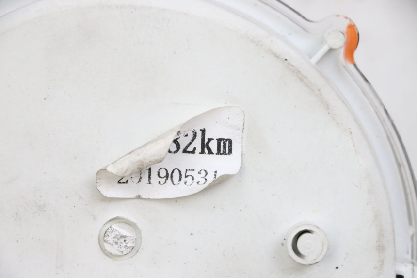 photo de TACHOMETER  EFUN PUSA 1 - Alternative Perspektive