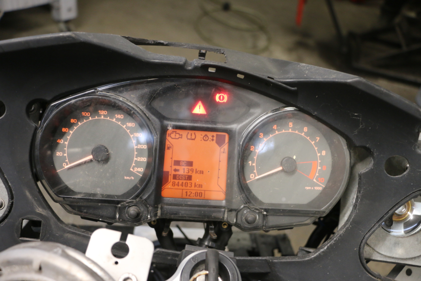 photo de TACHOMETER  BMW R RT ABS 1200 (2010 - 2014) - Zoom auf Gebrauchszustand