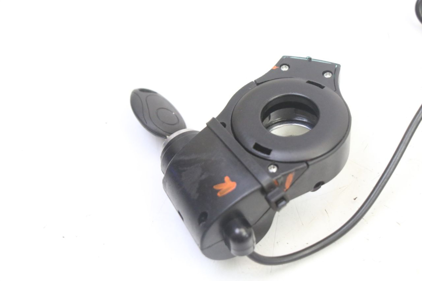 photo de TACHOMETER  HERO S10 1