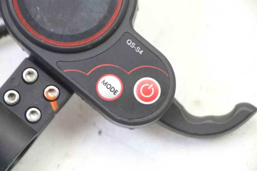 photo de TACHOMETER  HERO S10 1