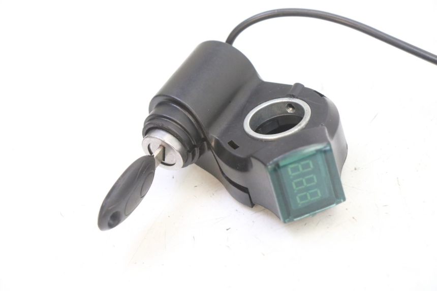 photo de TACHOMETER  HERO S10 1