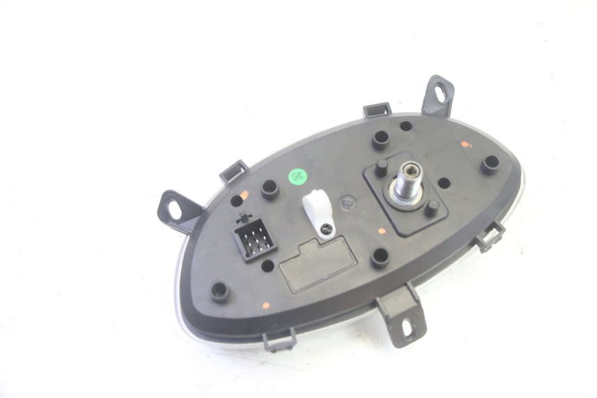 photo de TACHOMETER  JM MOTORS SANTANA EVO 50 (2024 - 2026) - Oberflächenzustand und Material