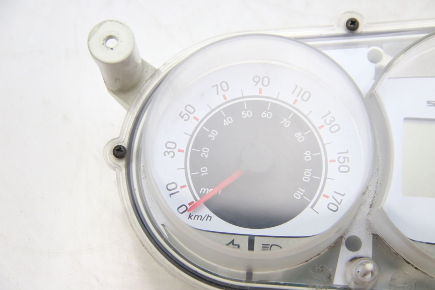 photo de TACHOMETER PEUGEOT SATELIS 125 (2006 - 2009)