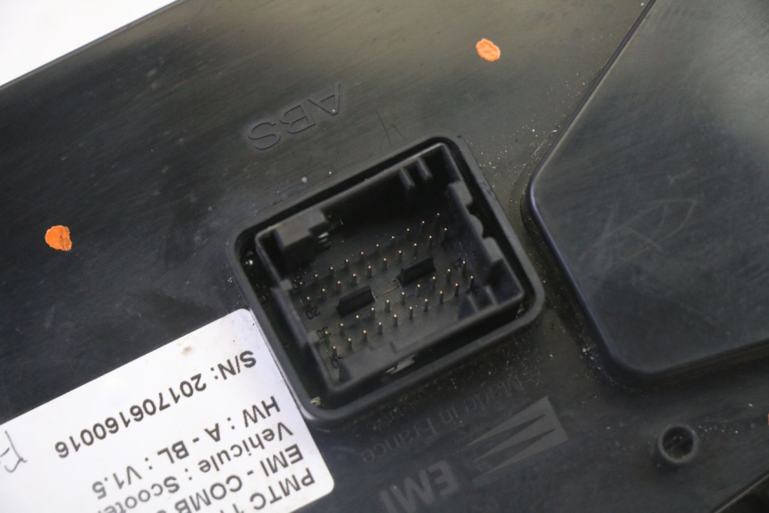 photo de TACHOMETER  PEUGEOT SATELIS 125 (2013 - 2018)