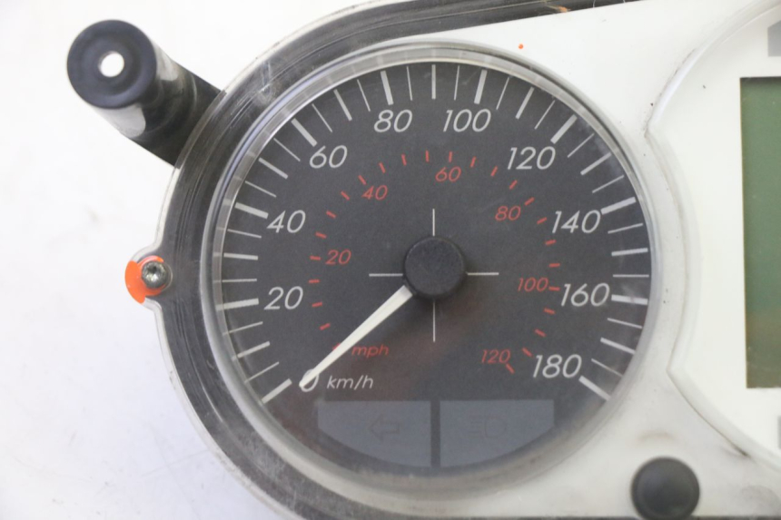 photo de TACHOMETER PEUGEOT SATELIS 125 (2010 - 2012)