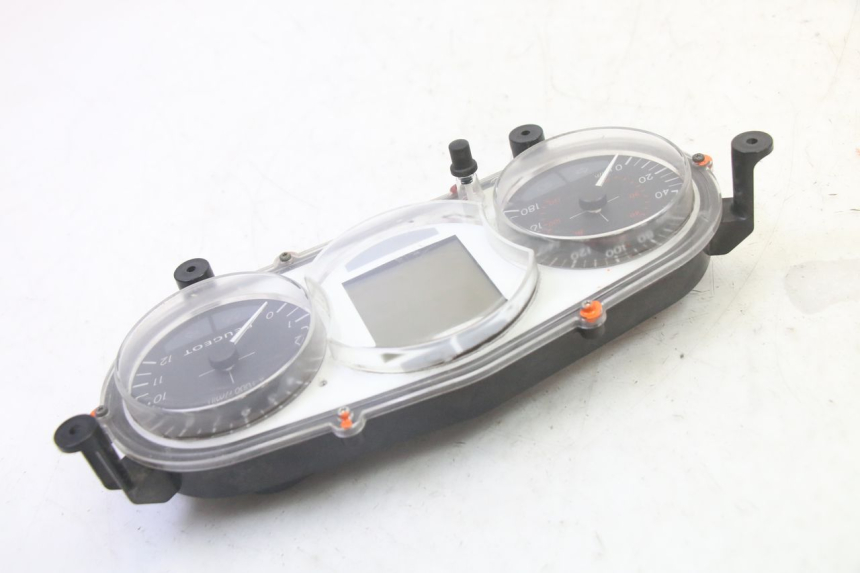 photo de TACHOMETER PEUGEOT SATELIS 125 (2010 - 2012)