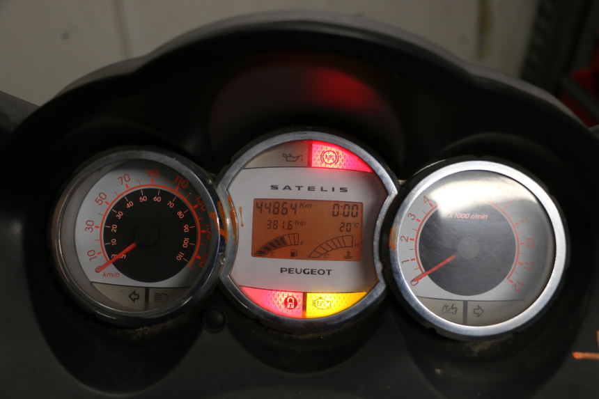 photo de TACHOMETER PEUGEOT SATELIS 125 (2006 - 2009)