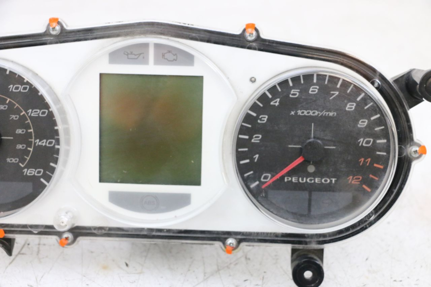 photo de TACHOMETER  PEUGEOT SATELIS 125 (2013 - 2018) - Hochauflösende Nahaufnahme