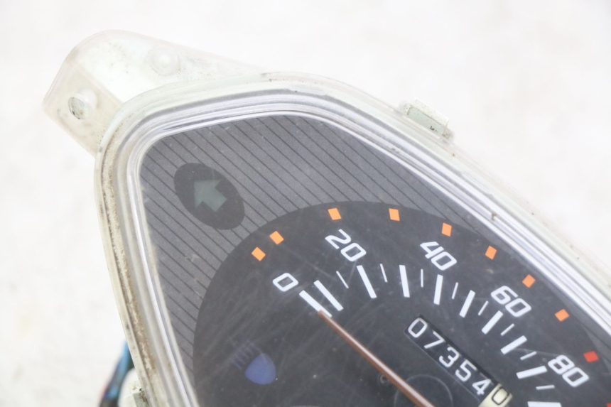 photo de TACHOMETER HONDA SCV LEAD 100 (2003 - 2007)