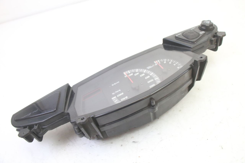 photo de TACHOMETER  HONDA ST PAN EUROPEAN 1300 (2002 - 2013)
