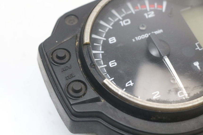 photo de TACHOMETER  SUZUKI GSR 750 (2011 - 2017)