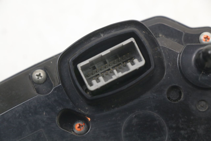 photo de TACHOMETER  SUZUKI GSR 750 (2011 - 2017)