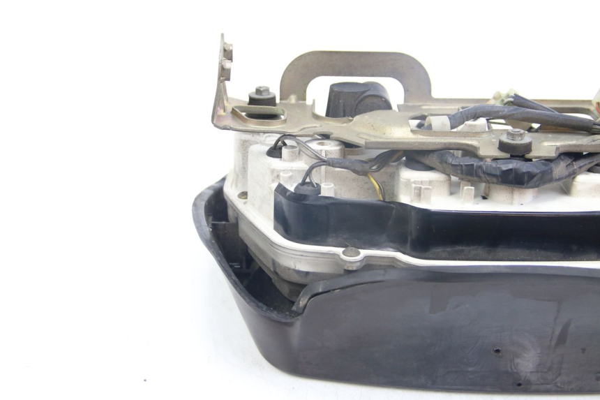 photo de TACHOMETER SUZUKI GSX-F GSX  F 1100 (1988 - 1994)