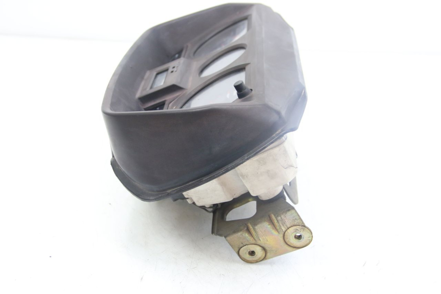 photo de TACHOMETER SUZUKI GSX-F GSX  F 1100 (1988 - 1994)