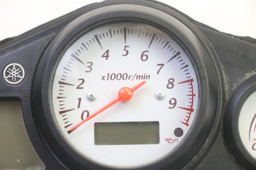 photo de TACHOMETER  YAMAHA TDM ABS 900 (2002 - 2014) - Alternative Perspektive