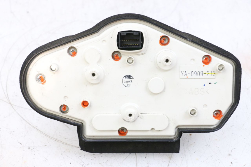 photo de TACHOMETER  YAMAHA TDM ABS 900 (2002 - 2014) - Oberflächenzustand und Material