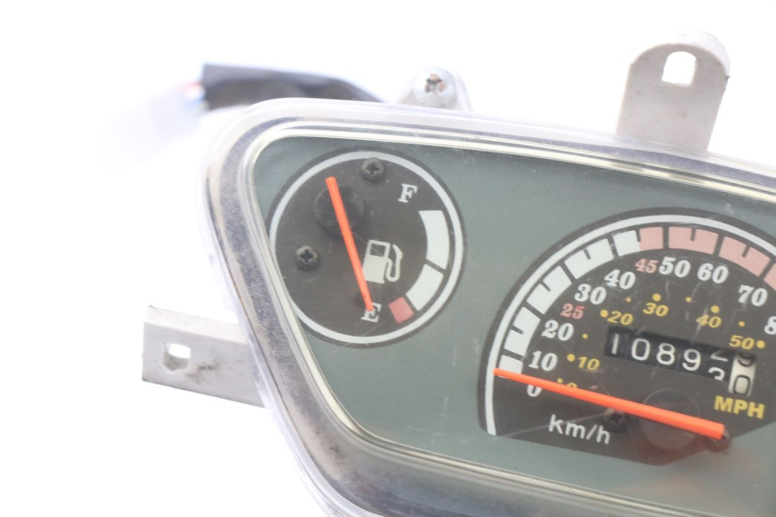 photo de TACHOMETER  BAOTIAN TRAVEL SPIRIT 50 (2010 - 2012)