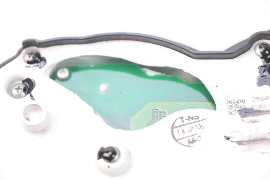 photo de TACHOMETER  TRIUMPH SPRINT ST ABS 1050 (2005 - 2007)