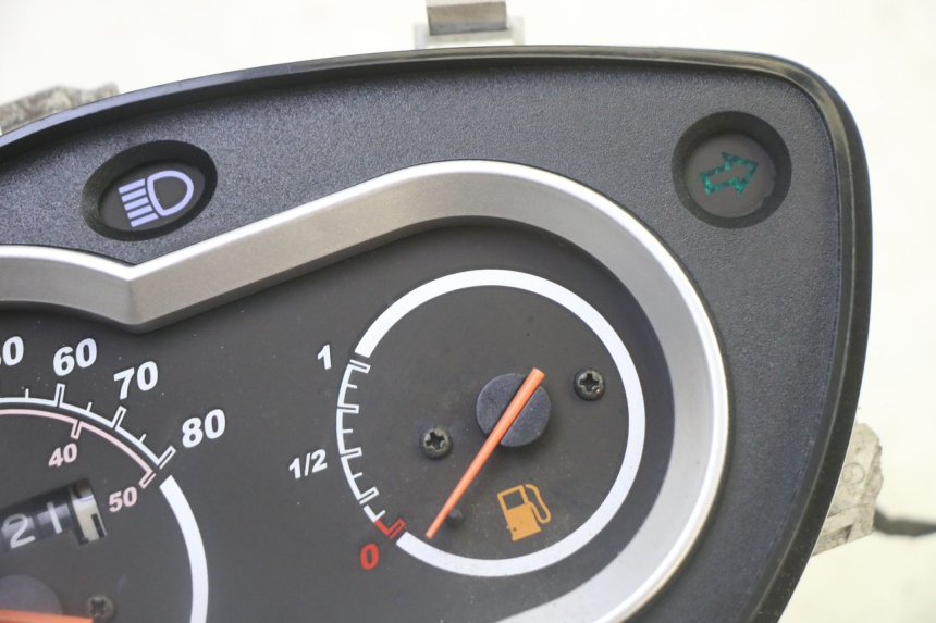 photo de TACHOMETER PEUGEOT TWEET 4T 50 (2018 - 2020)