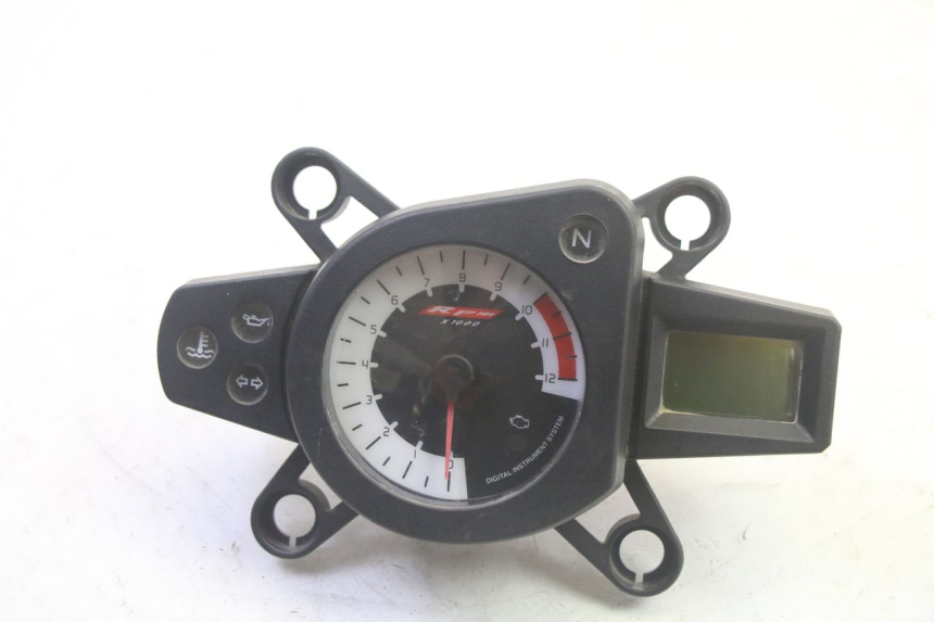 photo de TACHOMETER  YAMAHA TZR 50 (2008 - 2016) - Hauptansicht