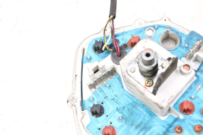 photo de TACHOMETER  PIAGGIO VESPA GTS SUPER IE 125 (2009 - 2016) - Alternative Perspektive