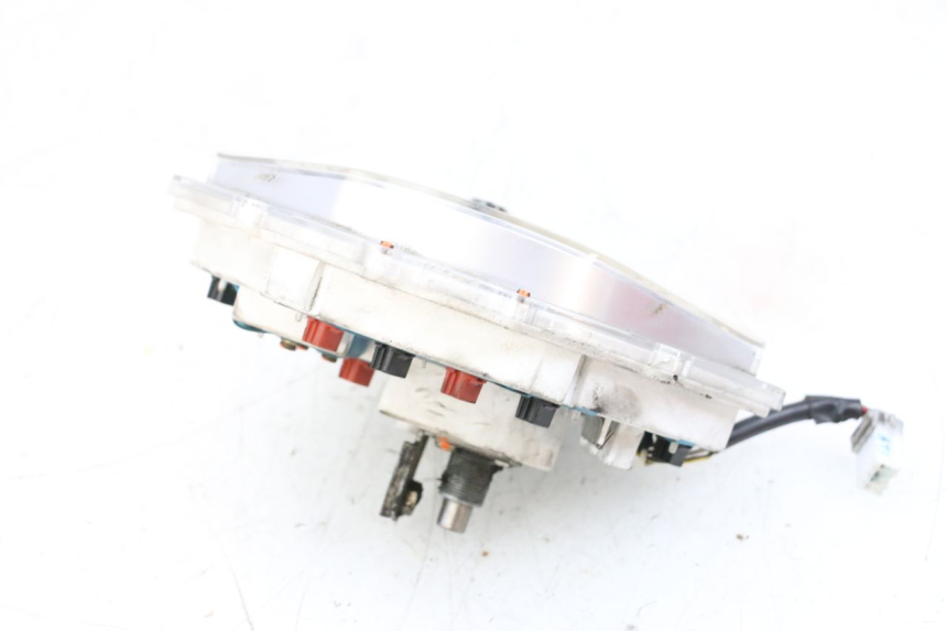 photo de TACHOMETER  PIAGGIO VESPA GTS SUPER IE 125 (2009 - 2016) - Technische Nahaufnahme