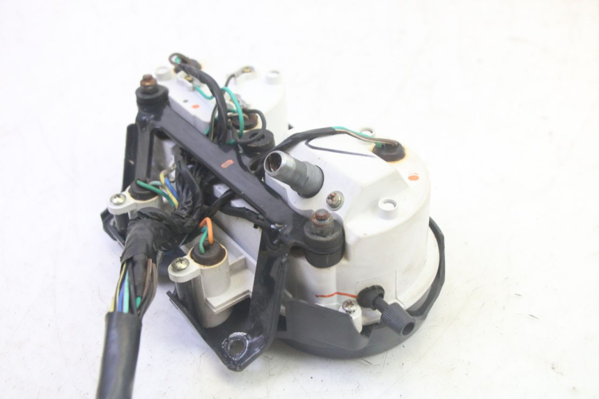 photo de TACHOMETER  DAELIM VJ ROADWIN FI 125 (2008 - 2017) - Charakteristische Merkmale