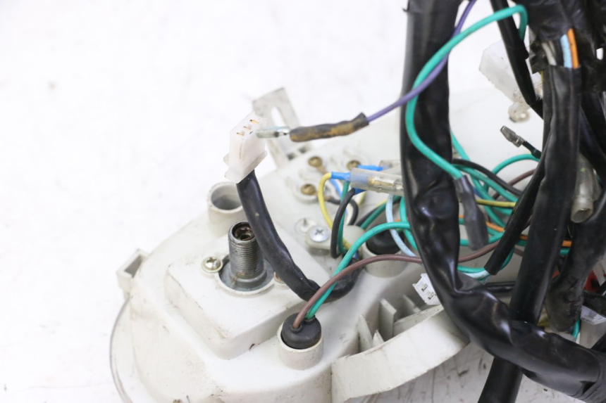 photo de TACHOMETER VONROAD YIBEN 125 (2006 - 2010) - Details der Befestigungspunkte