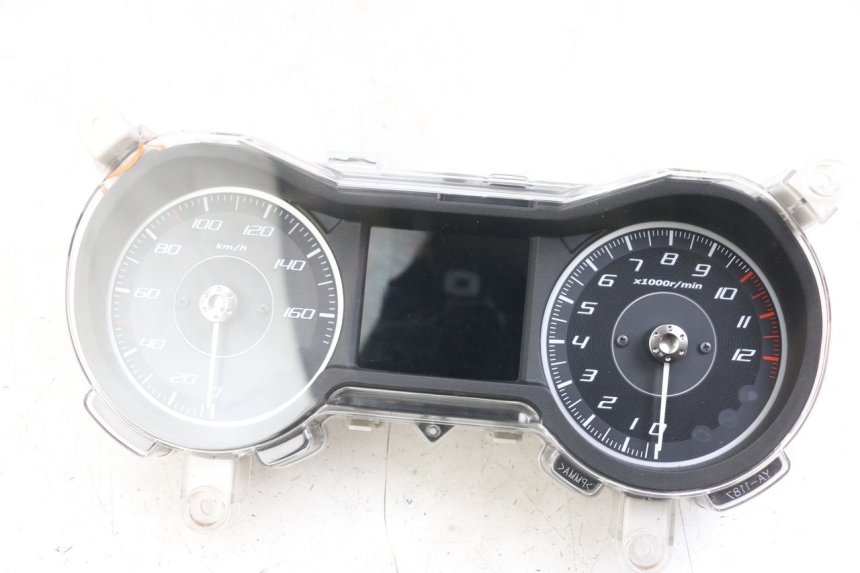 photo de TACHOMETER YAMAHA XMAX X-MAX ABS 125 (2017 - 2020) - Hauptansicht