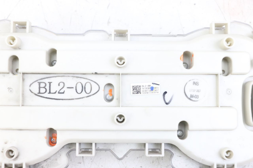 photo de TACHOMETER YAMAHA XMAX X-MAX ABS 125 (2017 - 2020) - Gesamtansicht des Produkts