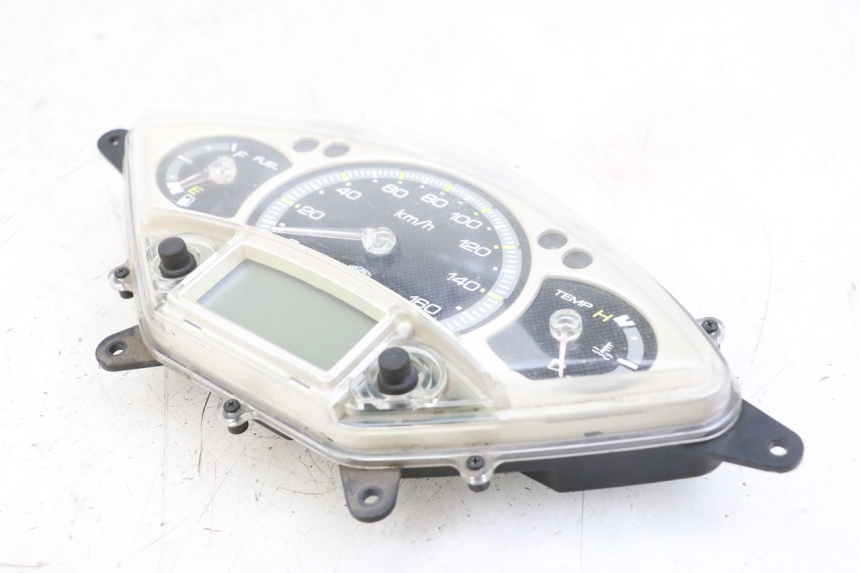photo de TACHOMETER YAMAHA XMAX X-MAX 125 (2006 - 2009)