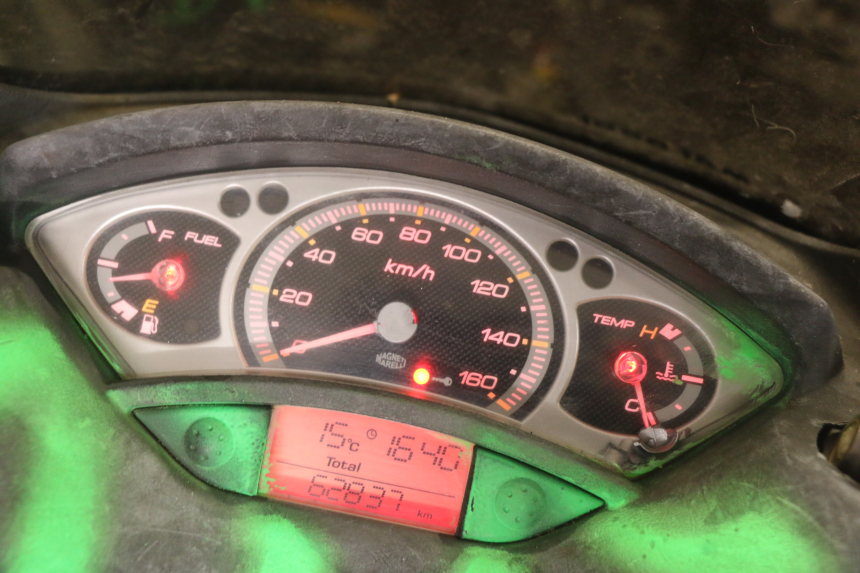 photo de TACHOMETER YAMAHA X-MAX XMAX 250 (2006 - 2009)