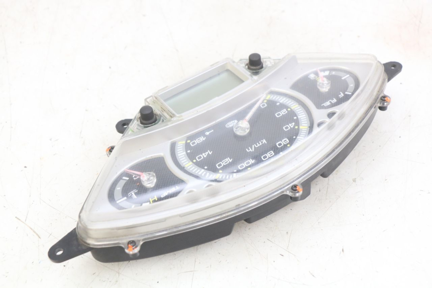 photo de TACHOMETER YAMAHA X-MAX XMAX 250 (2006 - 2009)